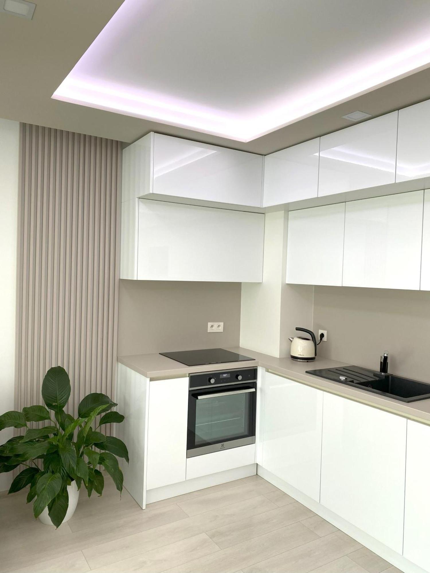 Die Eleganz - Apartment Near The City Center With Free Parking Bratislava Buitenkant foto